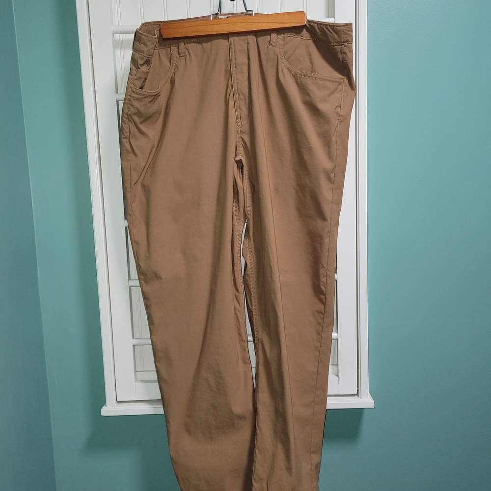 The North Face Men's Tan Chinos